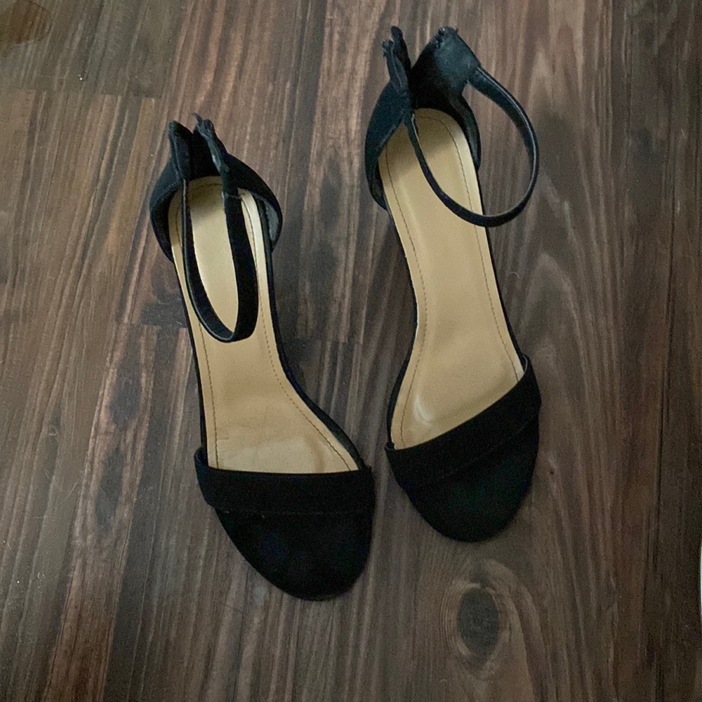 Black heels
